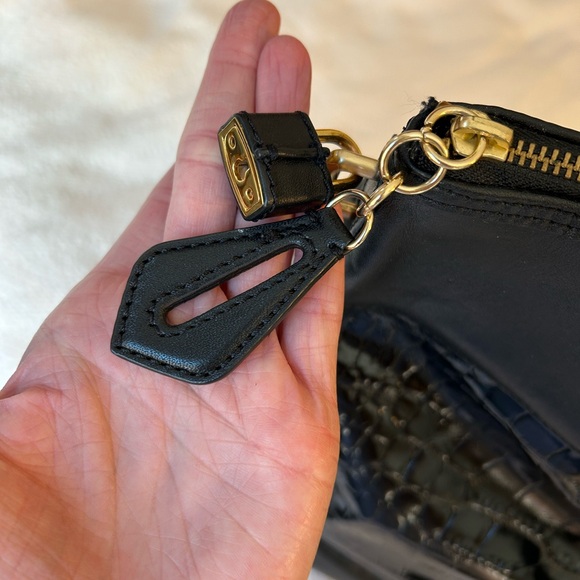 NWT🌷Ann Taylor Vintage bag w/ lock and key! - Picture 10 of 11